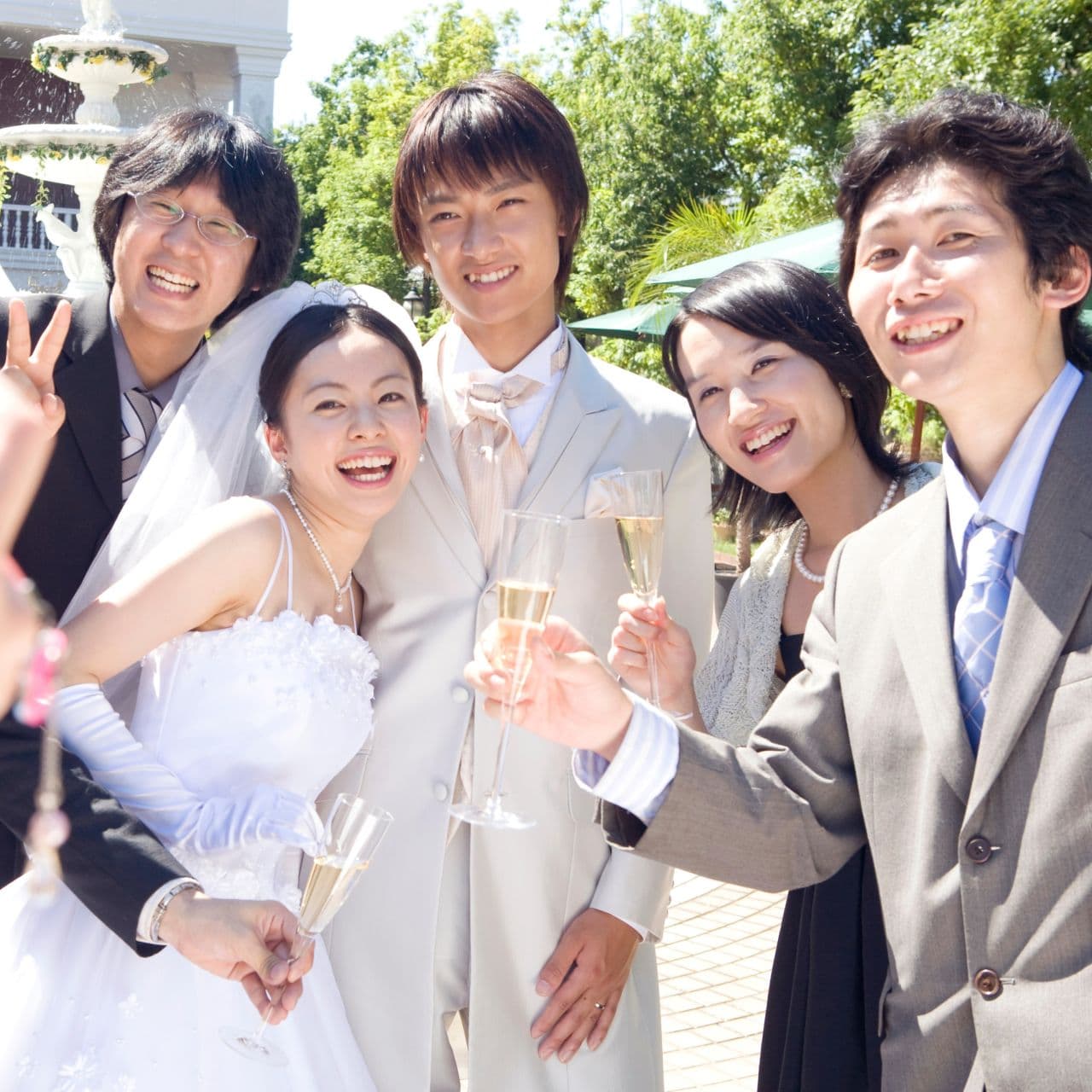 結婚式での集合写真